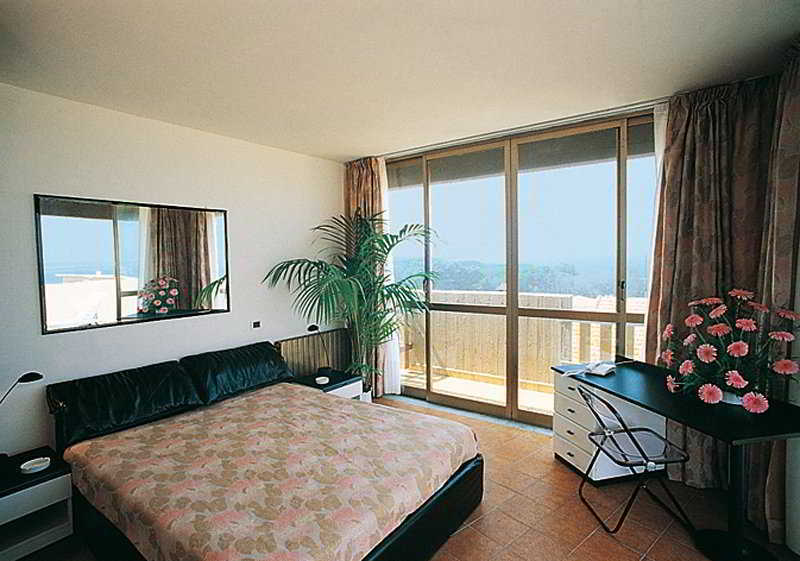 Park Hotel Residence Orbetello Room photo